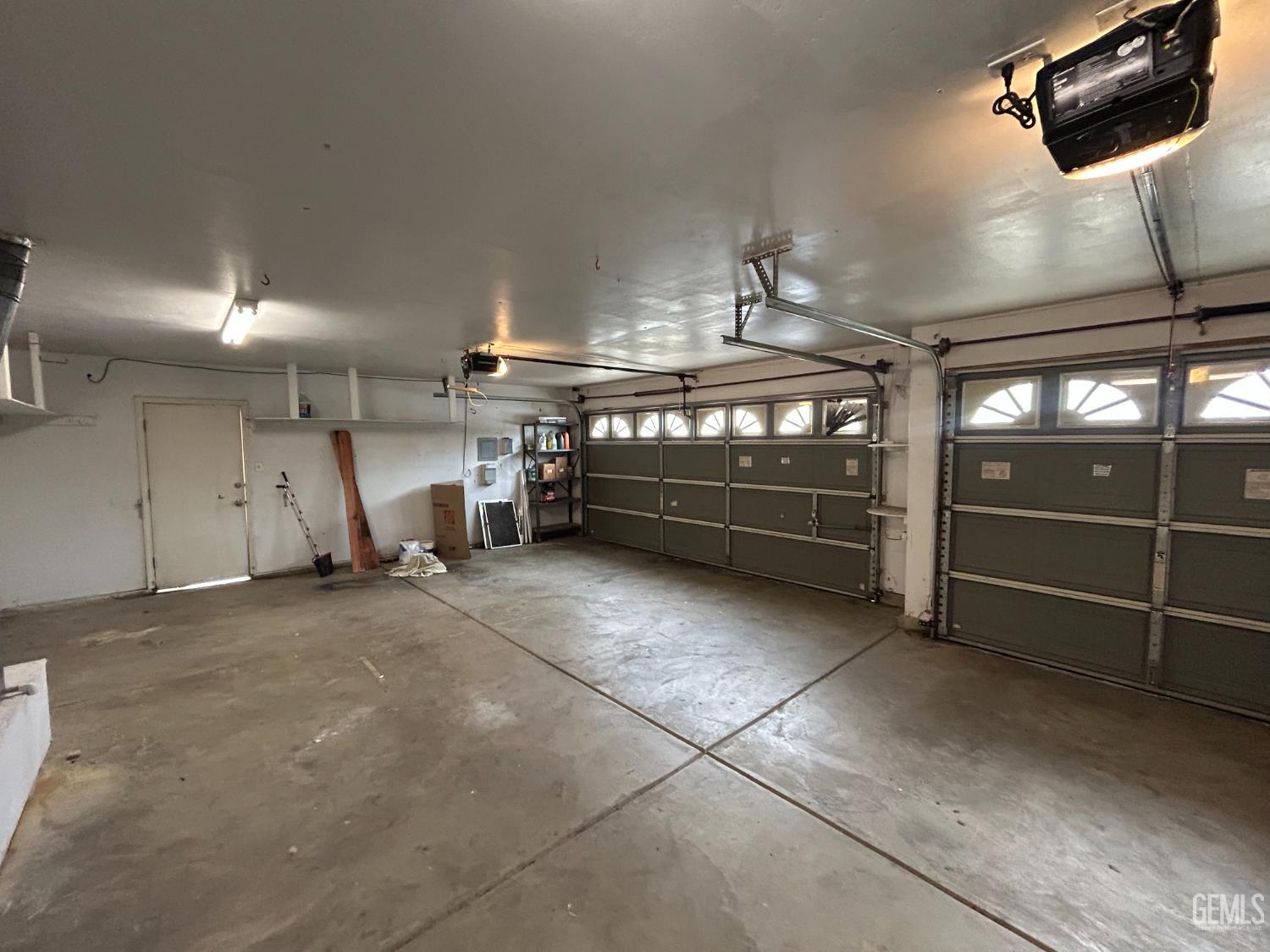 10718 Iron Creek Avenue