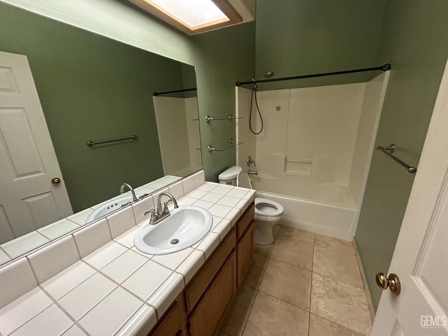 10718 Iron Creek Avenue