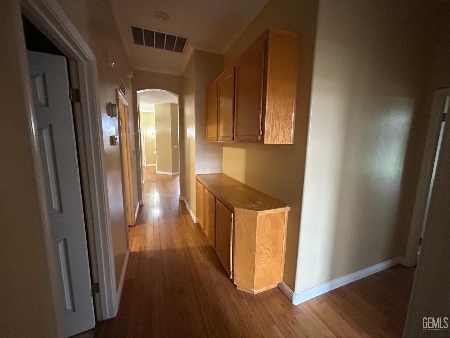 10718 Iron Creek Avenue