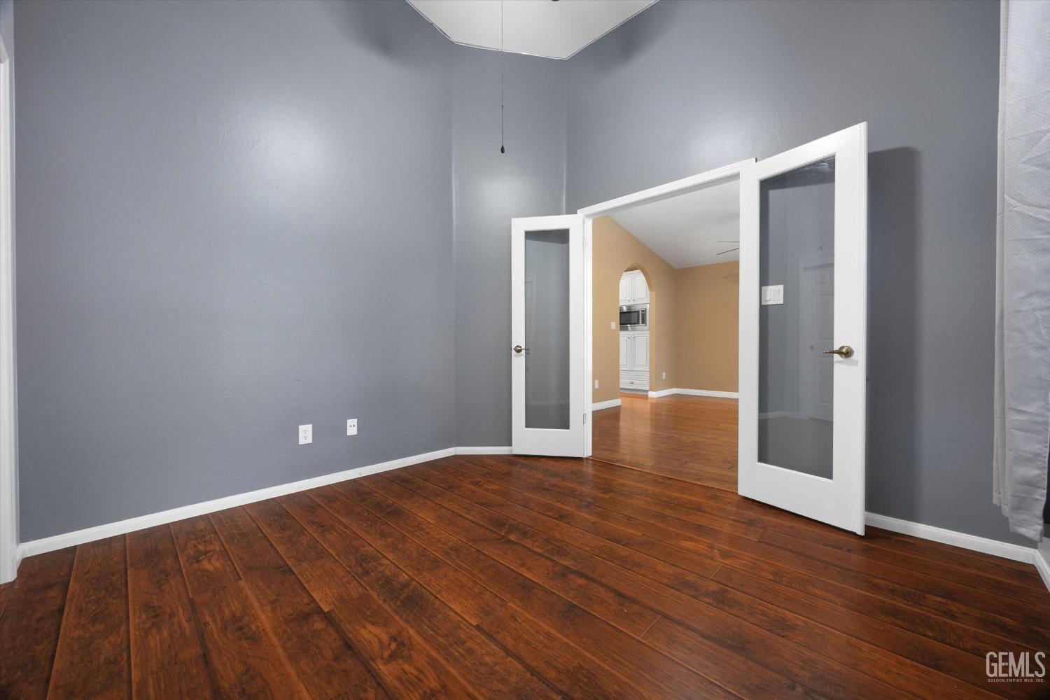 8502 Sun Harbor Drive