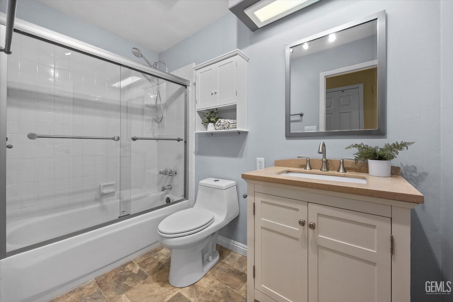 8502 Sun Harbor Drive