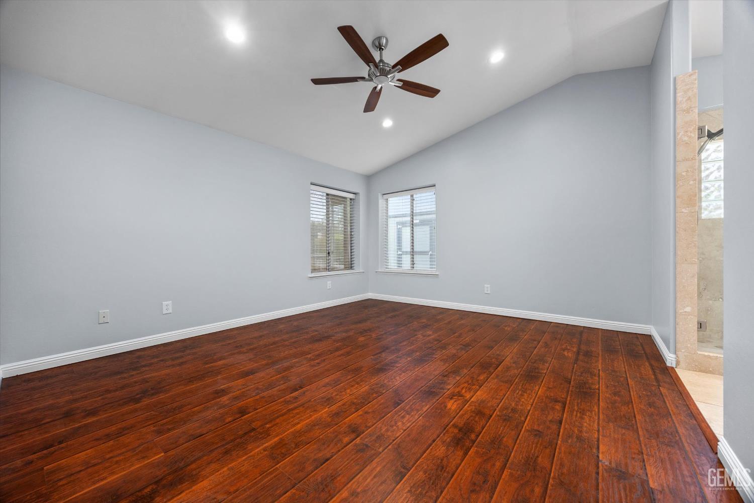 8502 Sun Harbor Drive