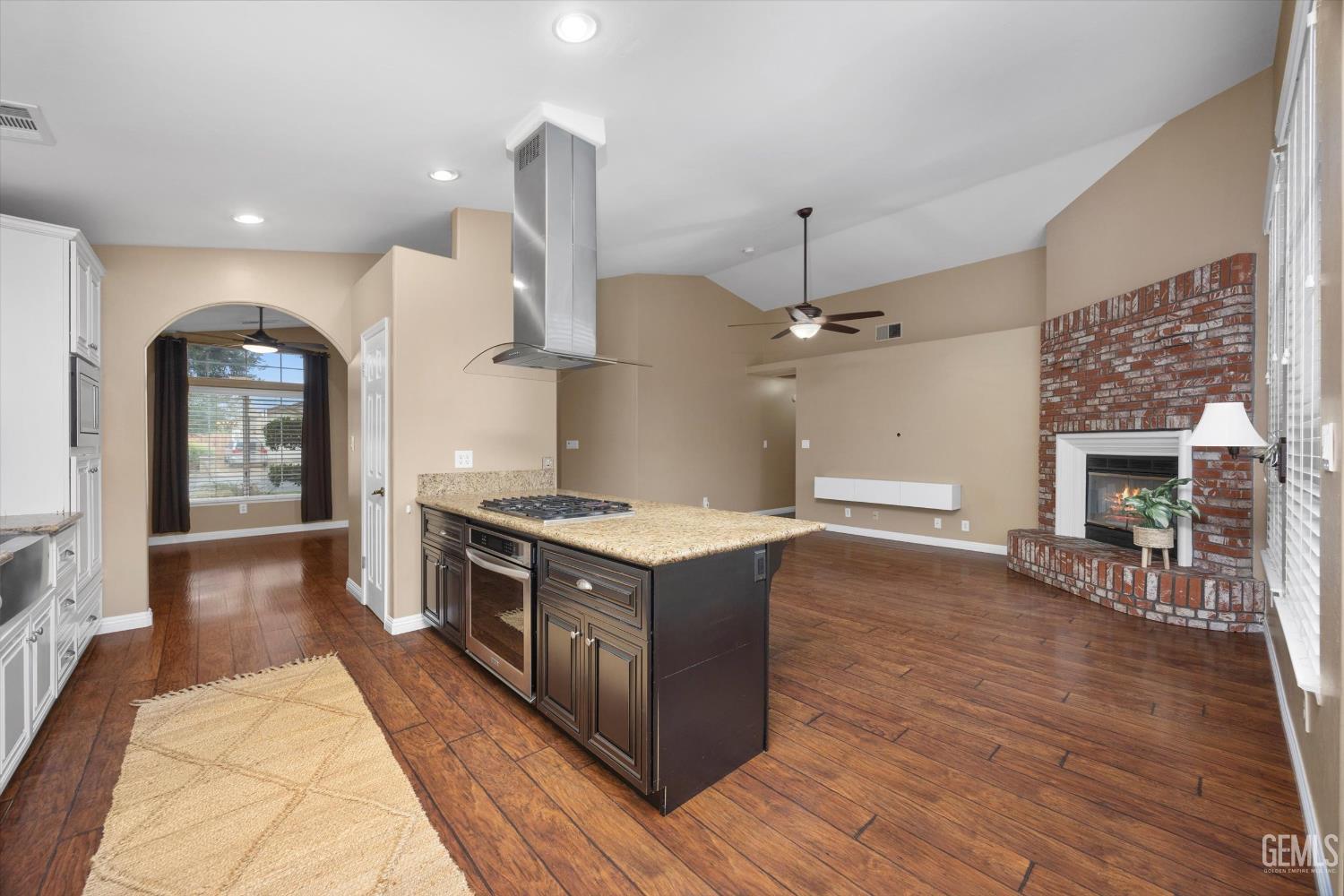 8502 Sun Harbor Drive