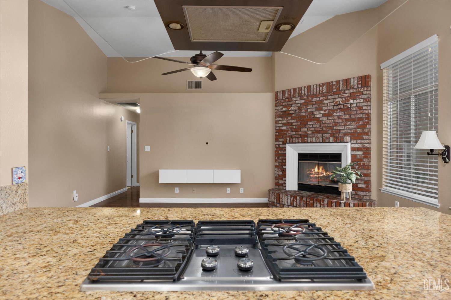 8502 Sun Harbor Drive