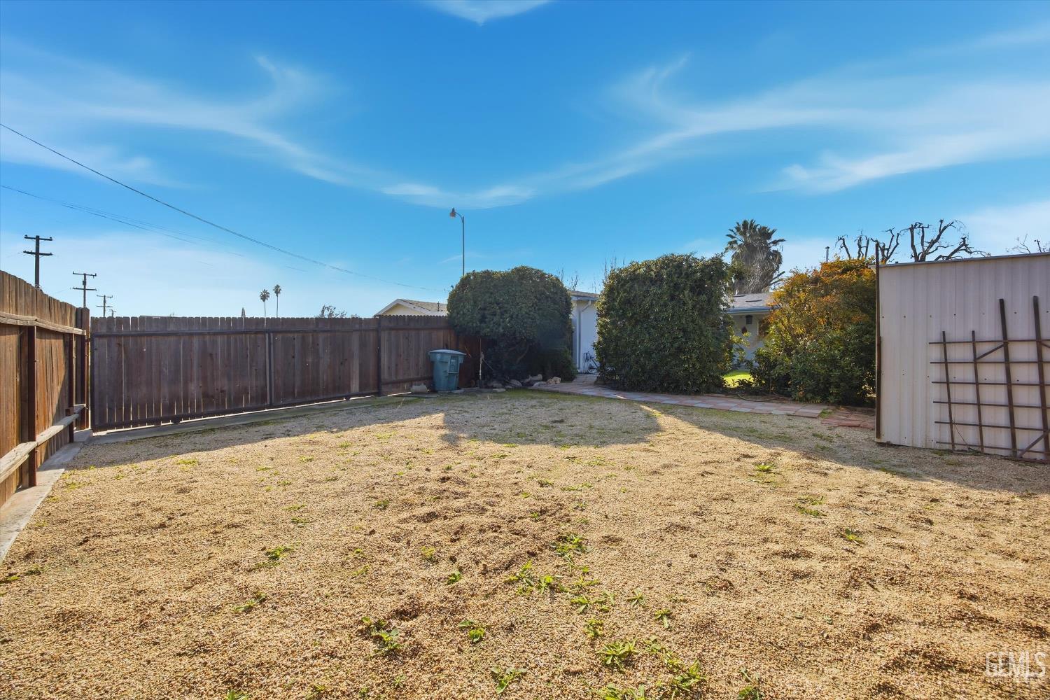 2704 Hallisey Street