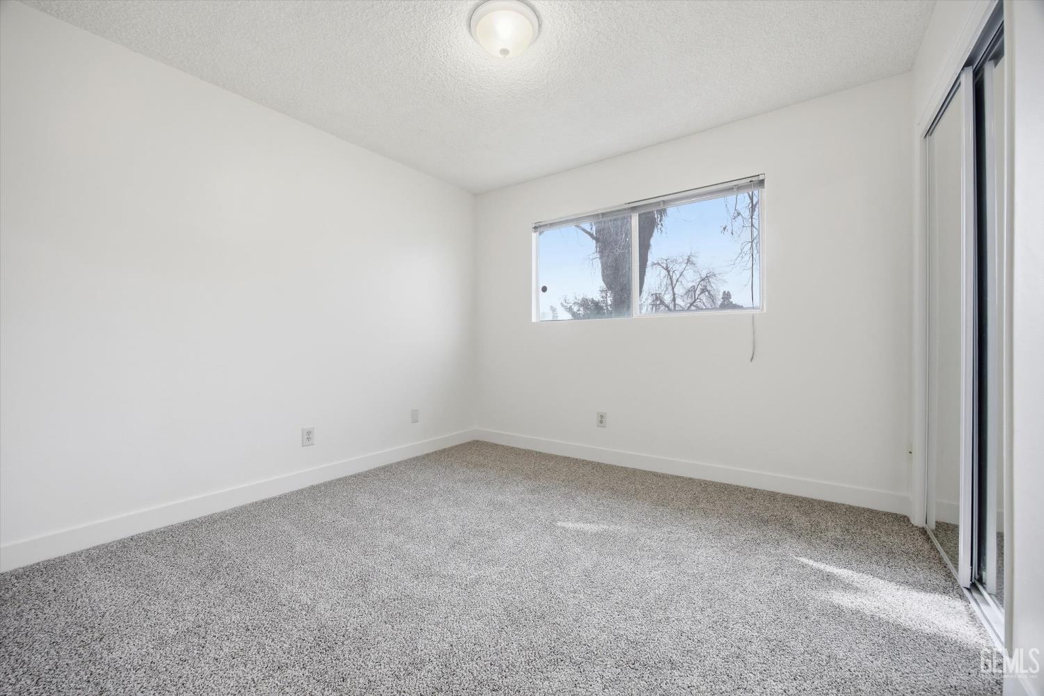 2704 Hallisey Street