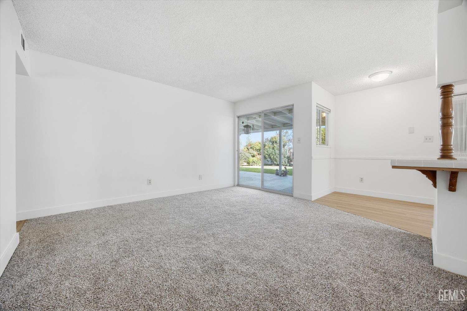 2704 Hallisey Street