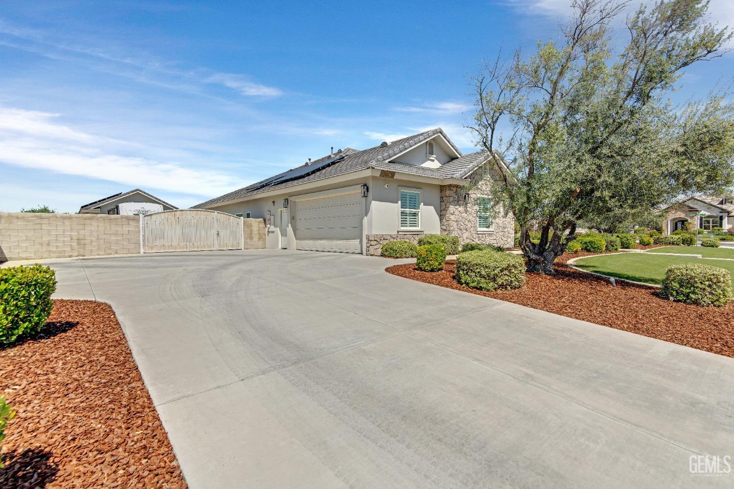 16602 Northfield Way