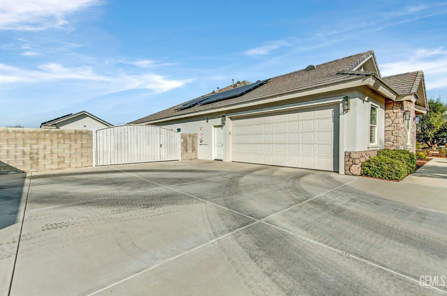 16602 Northfield Way