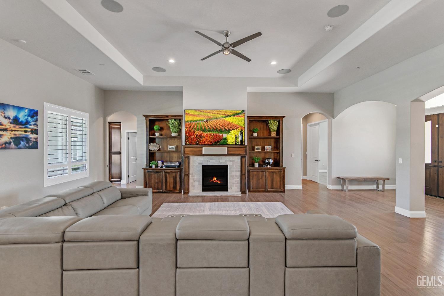 16602 Northfield Way