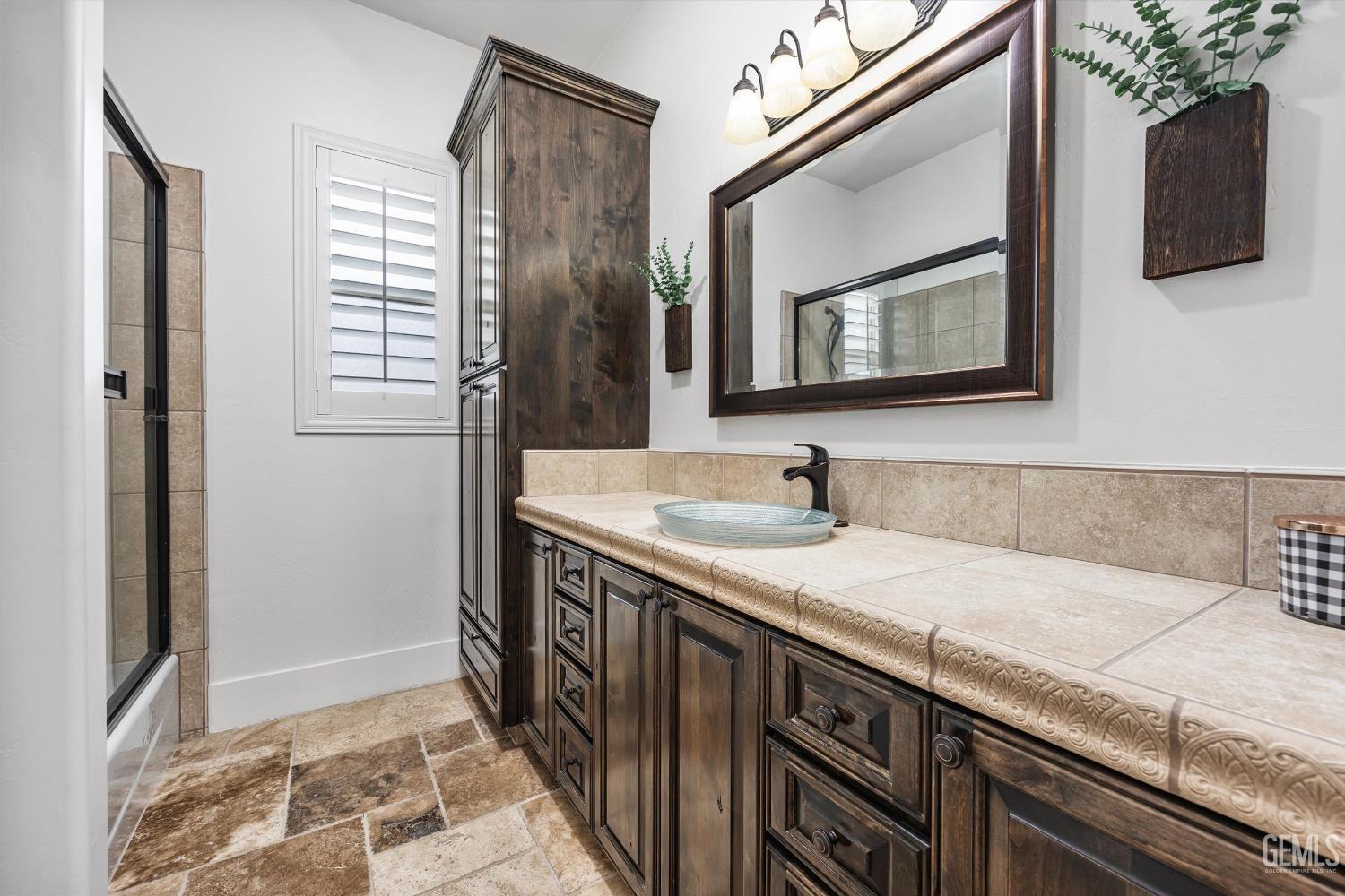 17609 Legend Oaks Lane