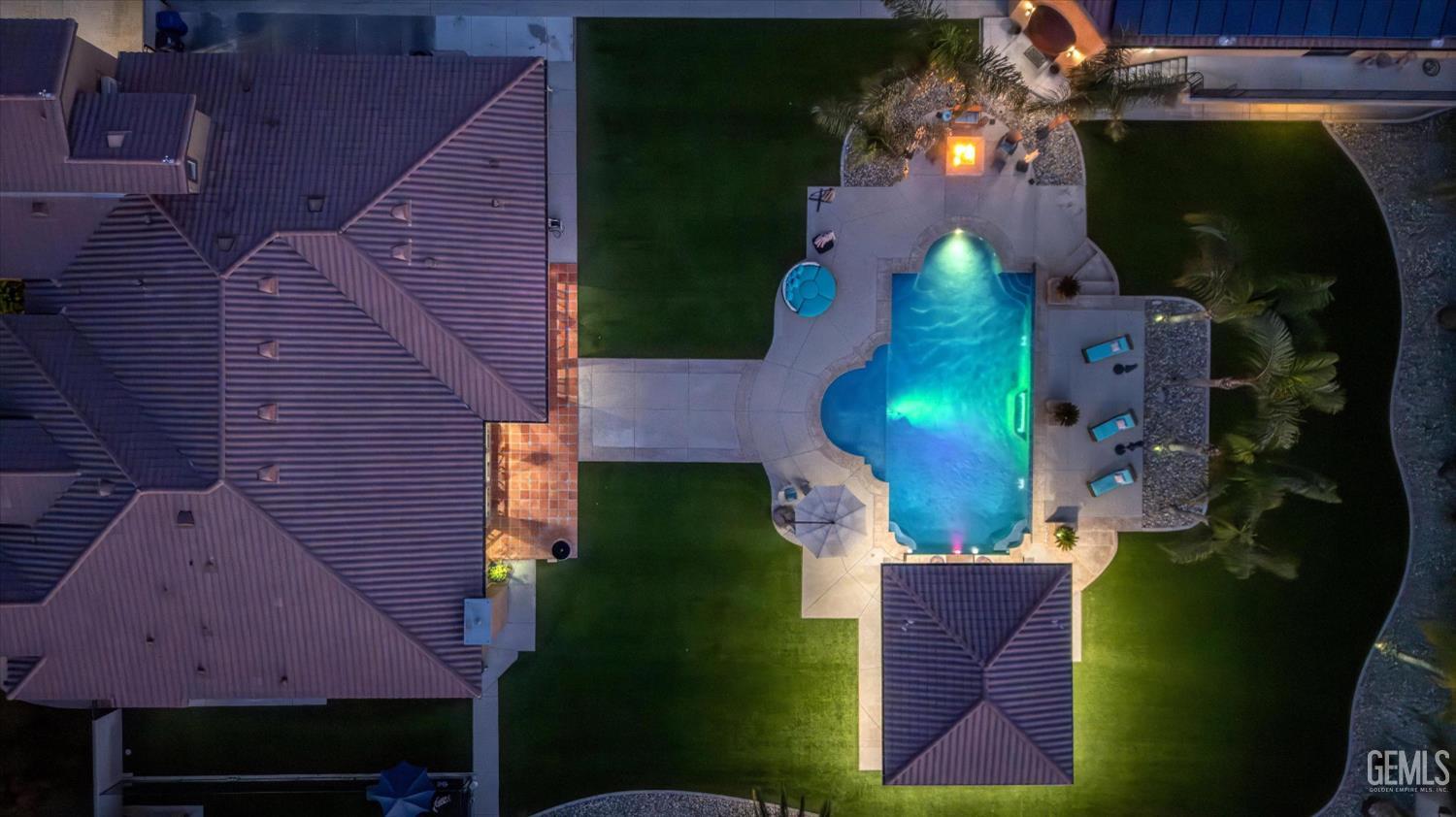 17609 Legend Oaks Lane