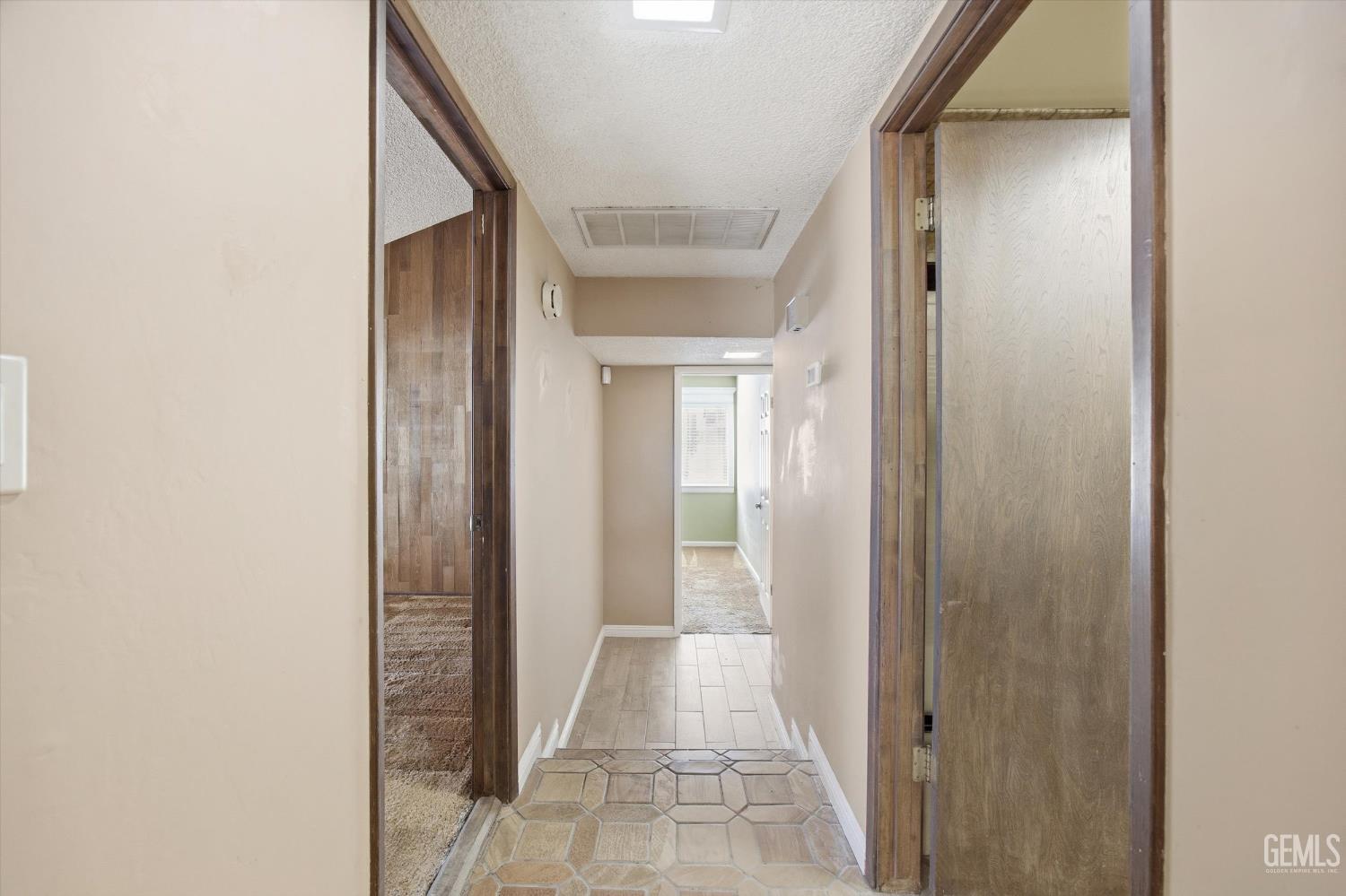 7700 Las Cruces Avenue