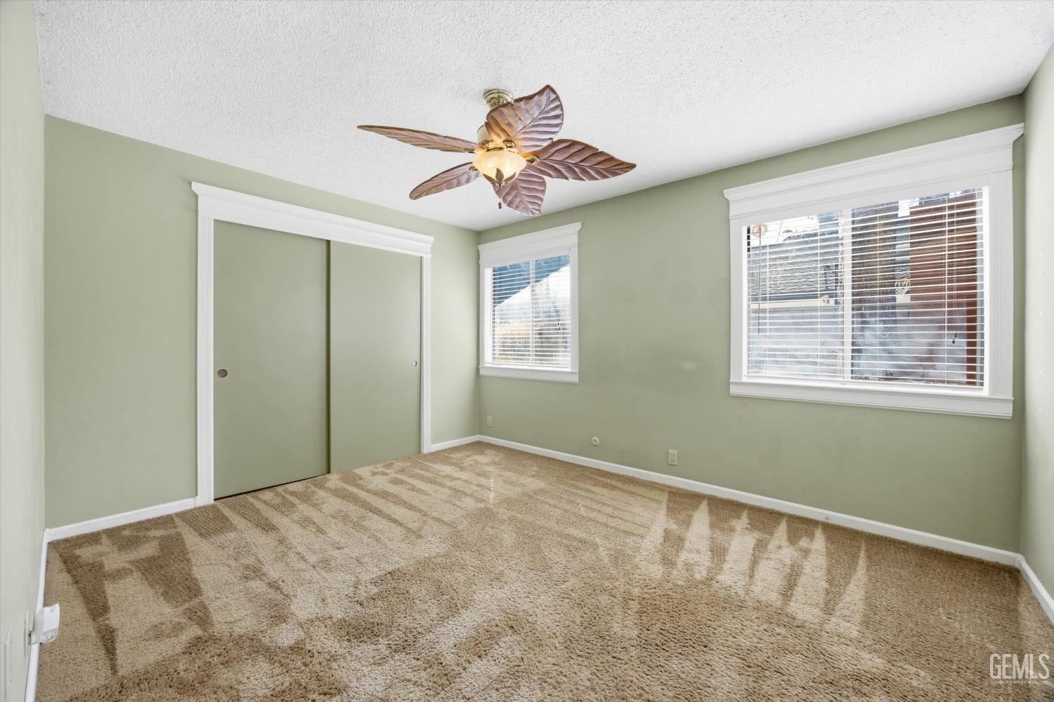 7700 Las Cruces Avenue