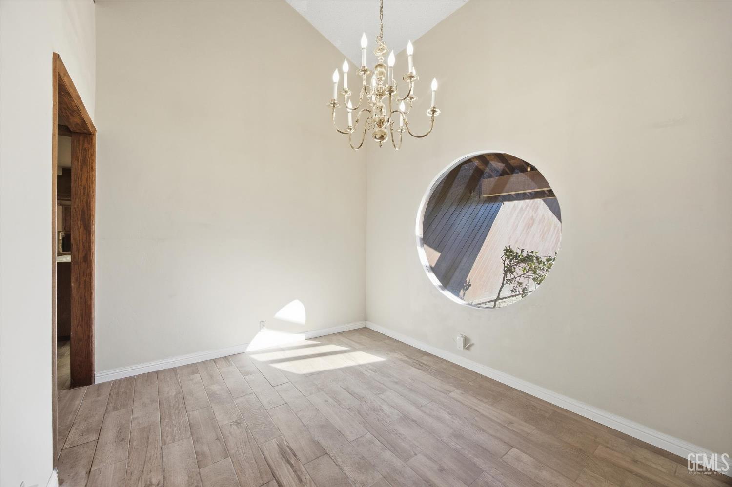 7700 Las Cruces Avenue