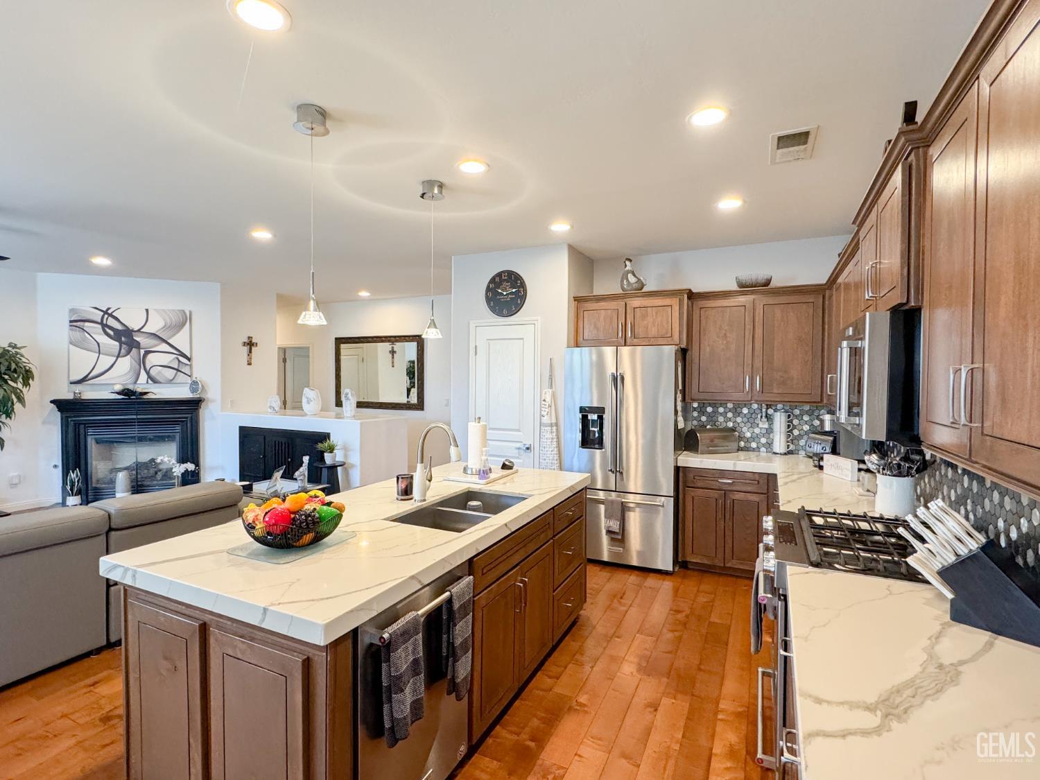 11615 Reagan Road