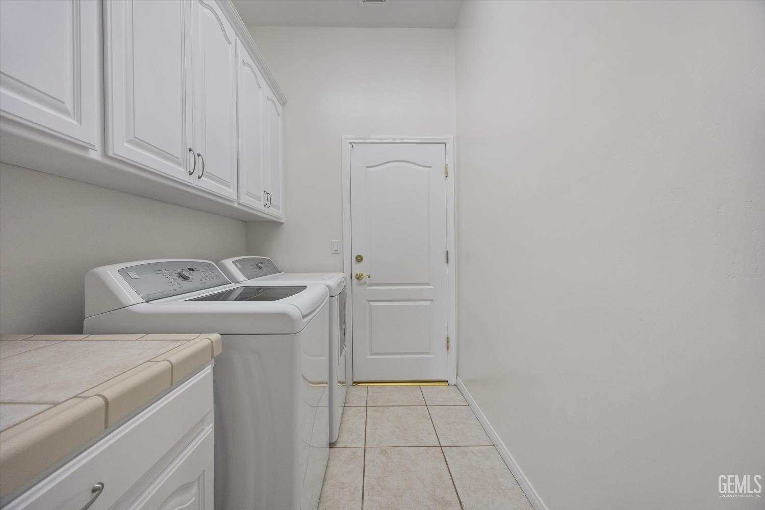 5309 Headlands Drive