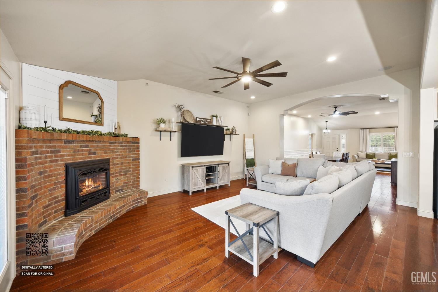 5303 Via Fontenelle Drive