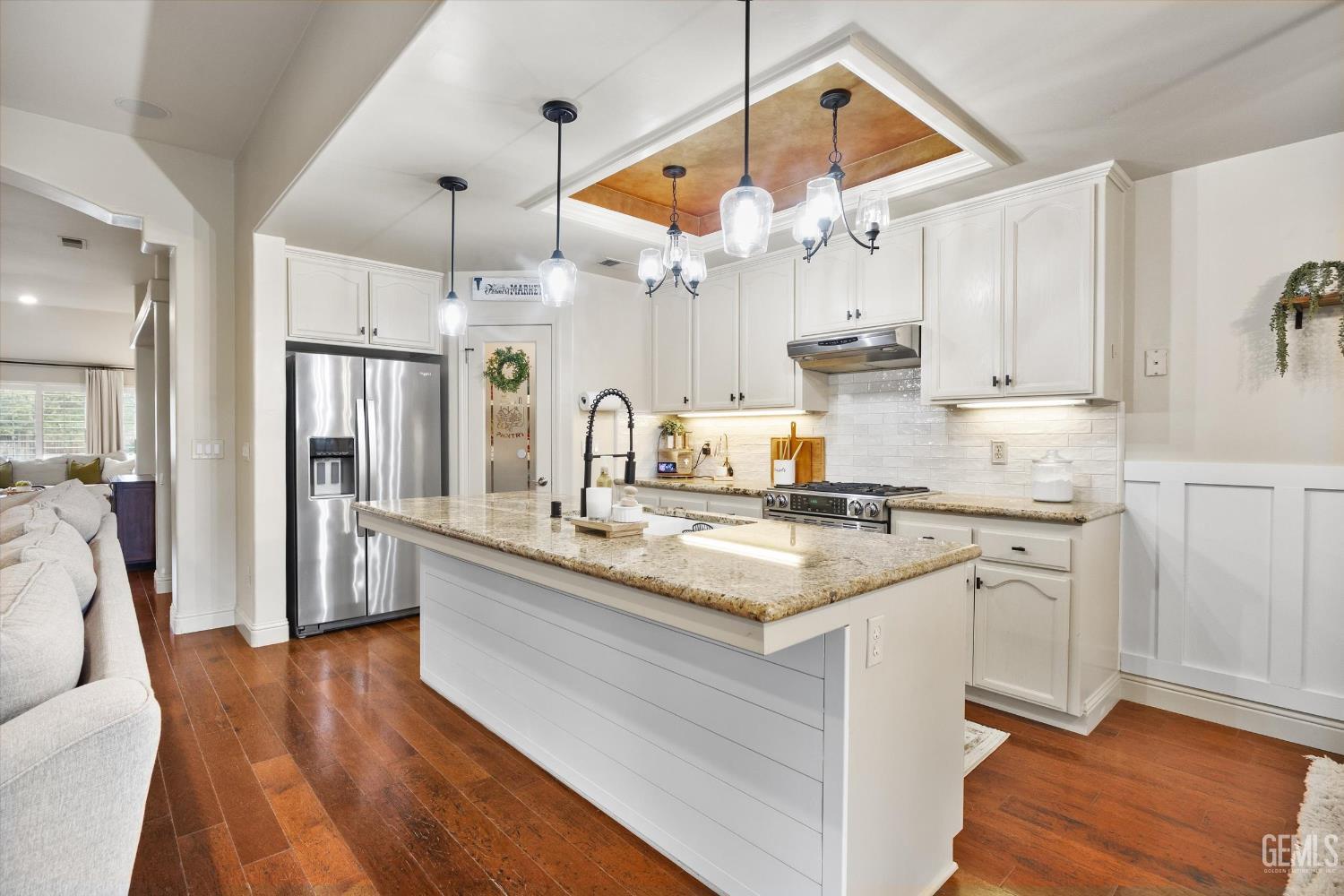 5303 Via Fontenelle Drive