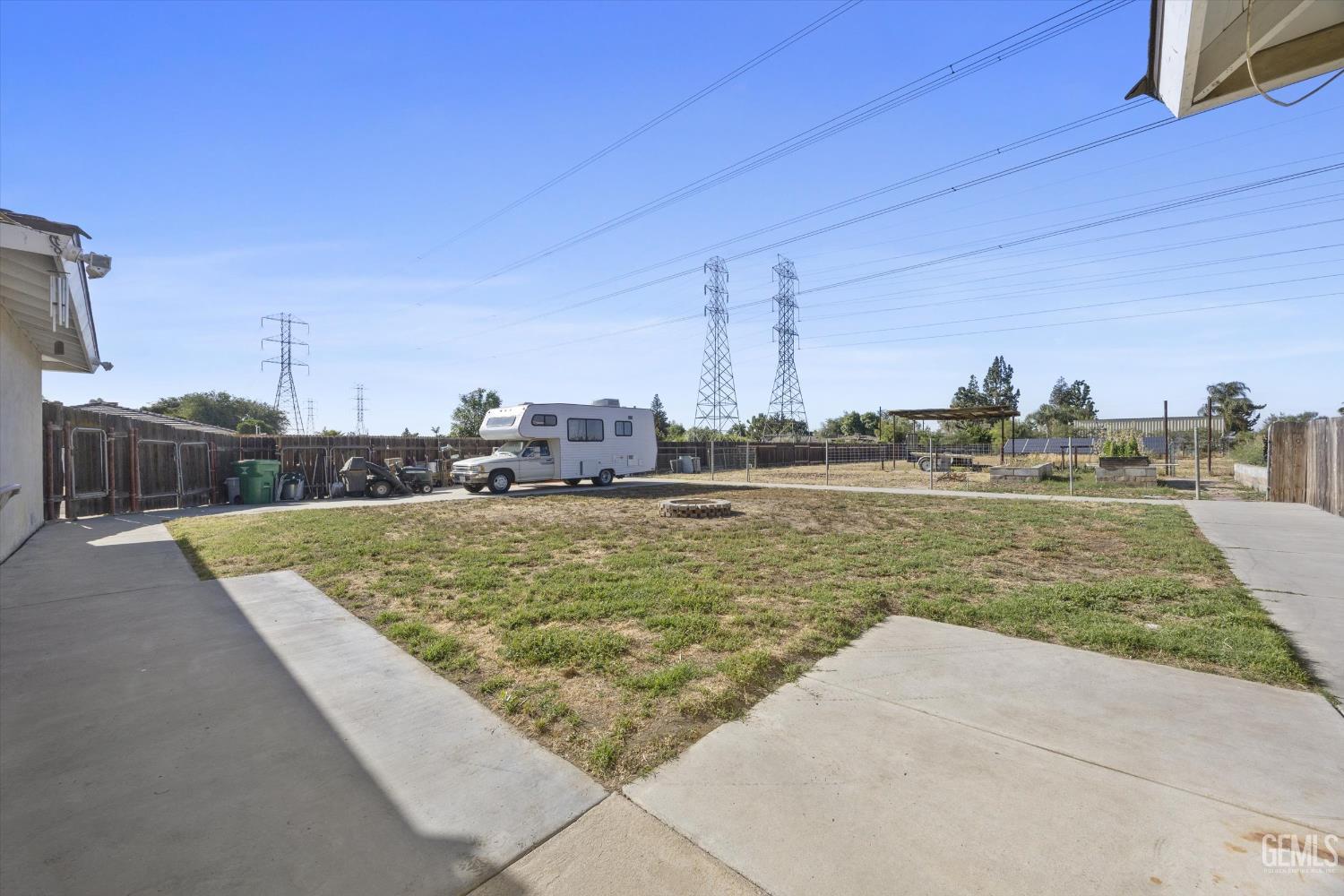 11808 Lone Oak Drive