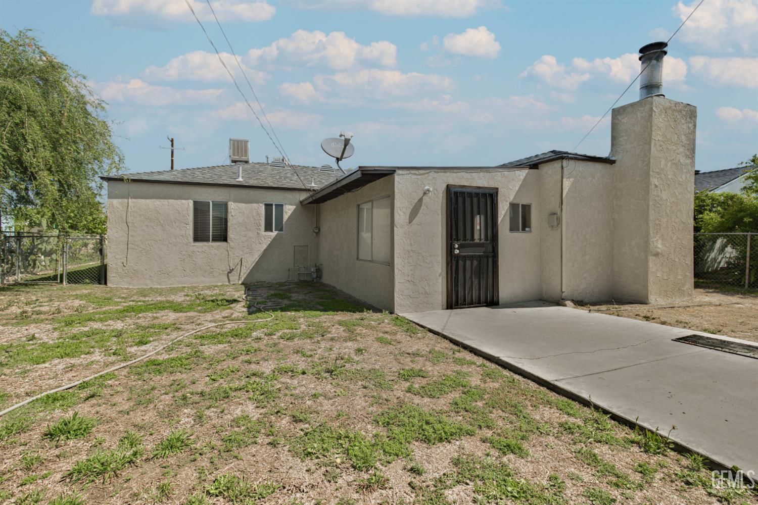313 1st Street