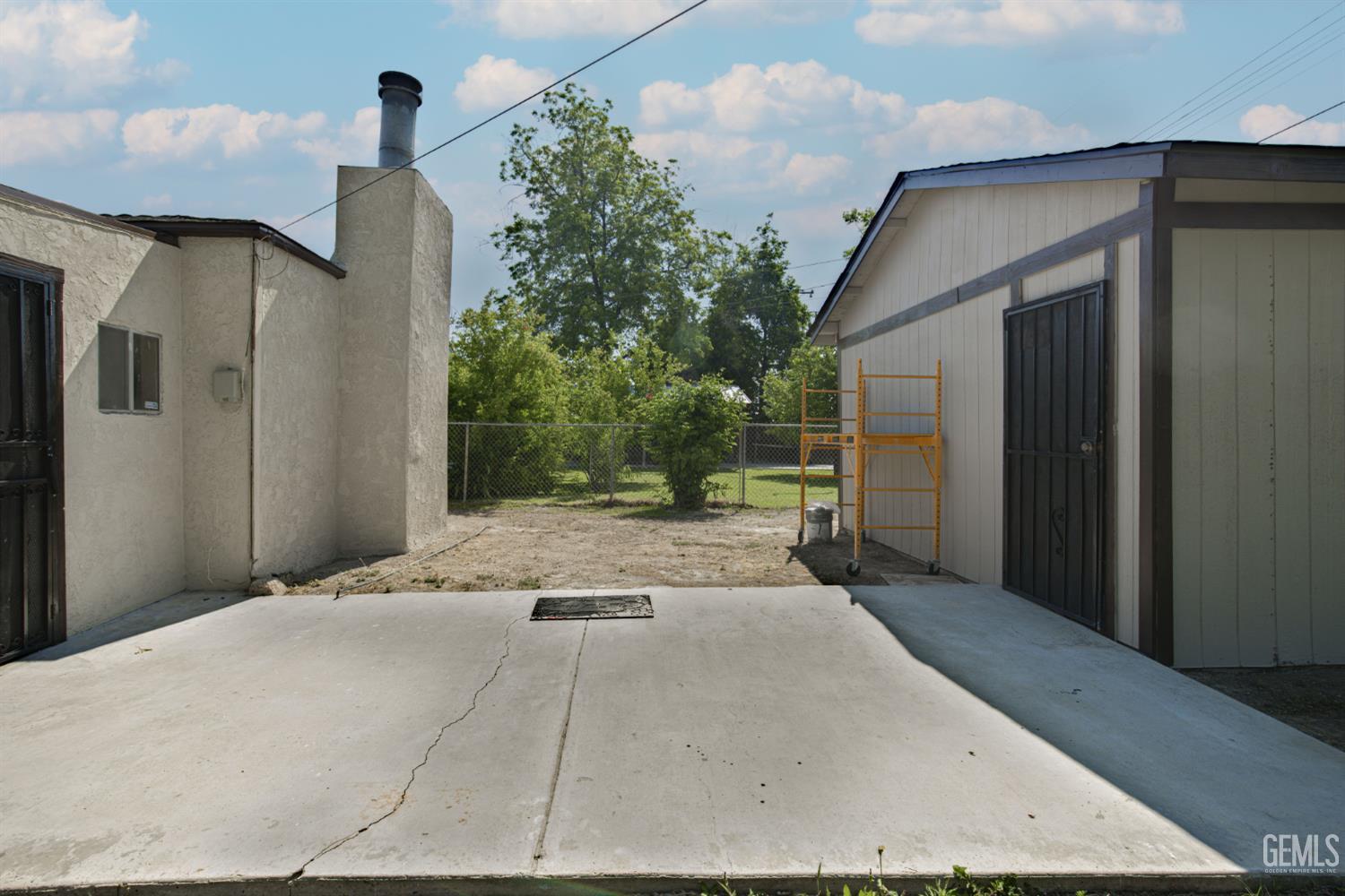 313 1st Street