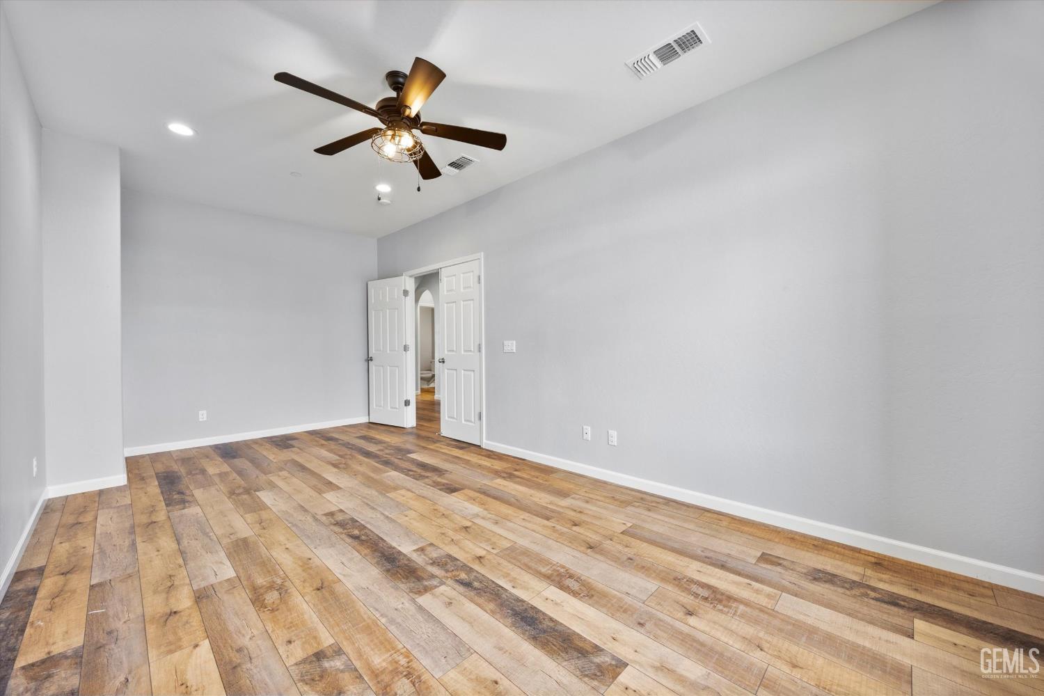 15309 Northampton Avenue