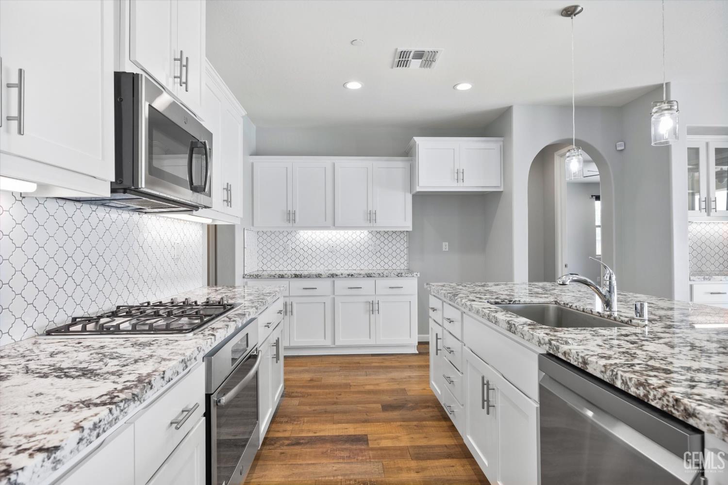 15309 Northampton Avenue