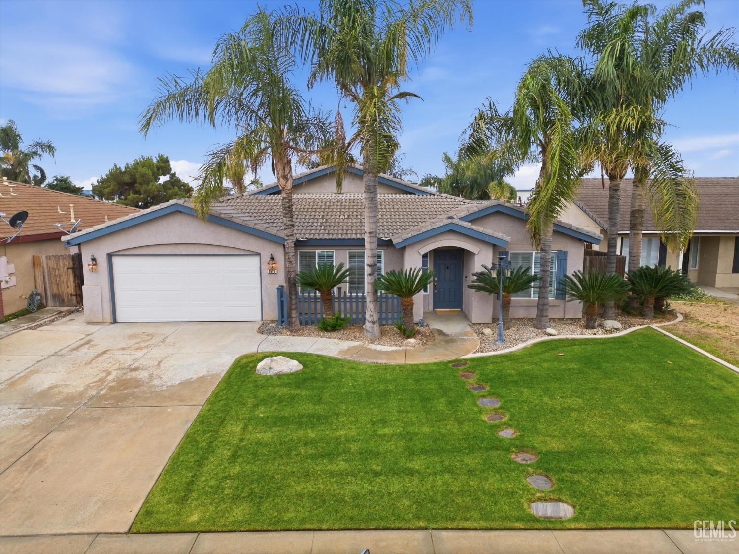 3915 Pescara Street