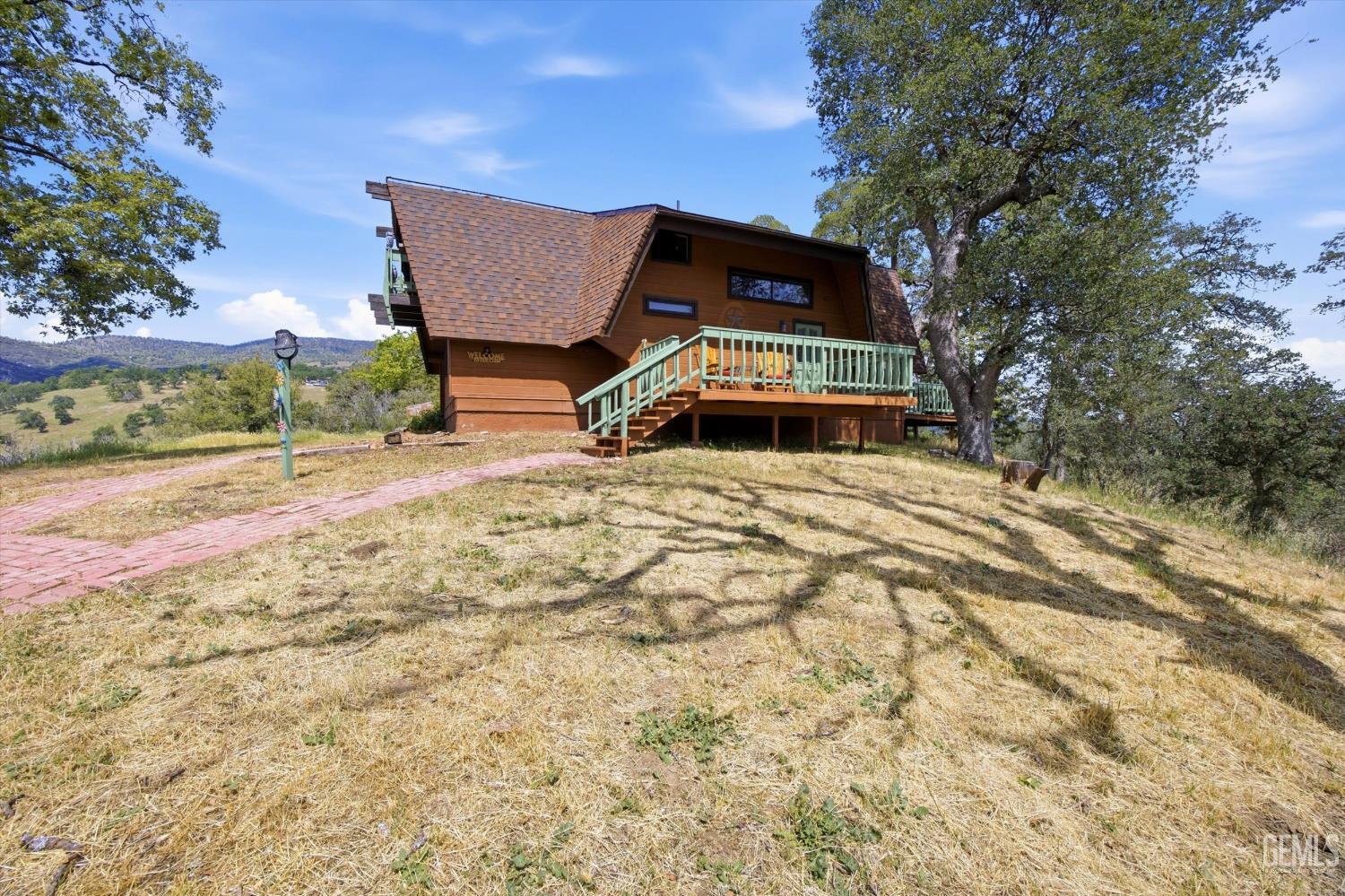 24300 Woodbine Court