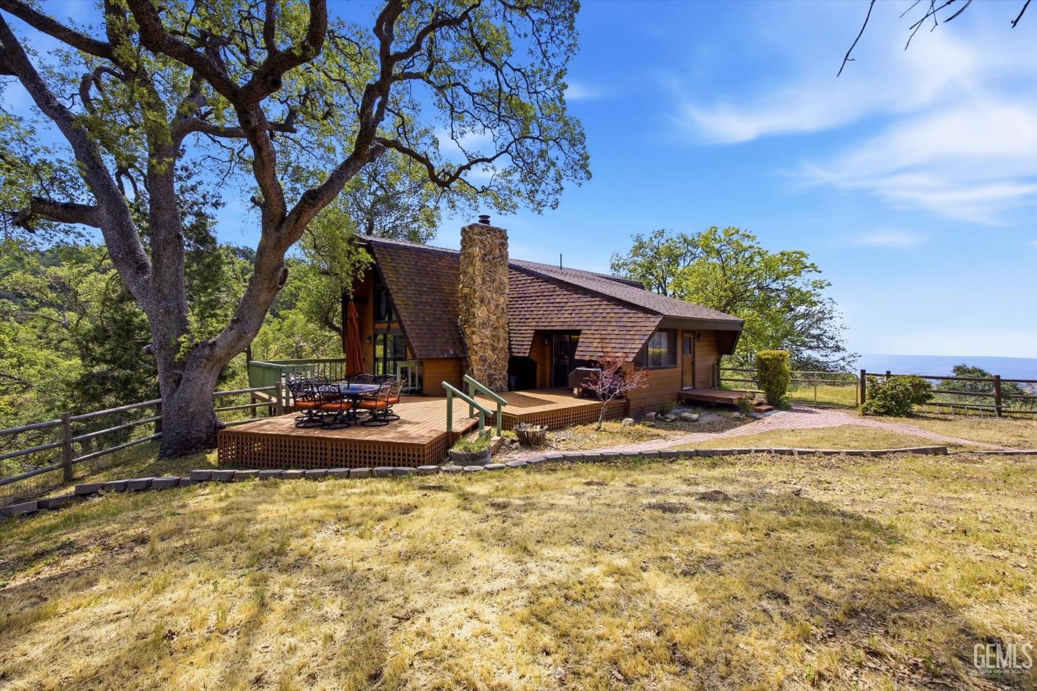 24300 Woodbine Court