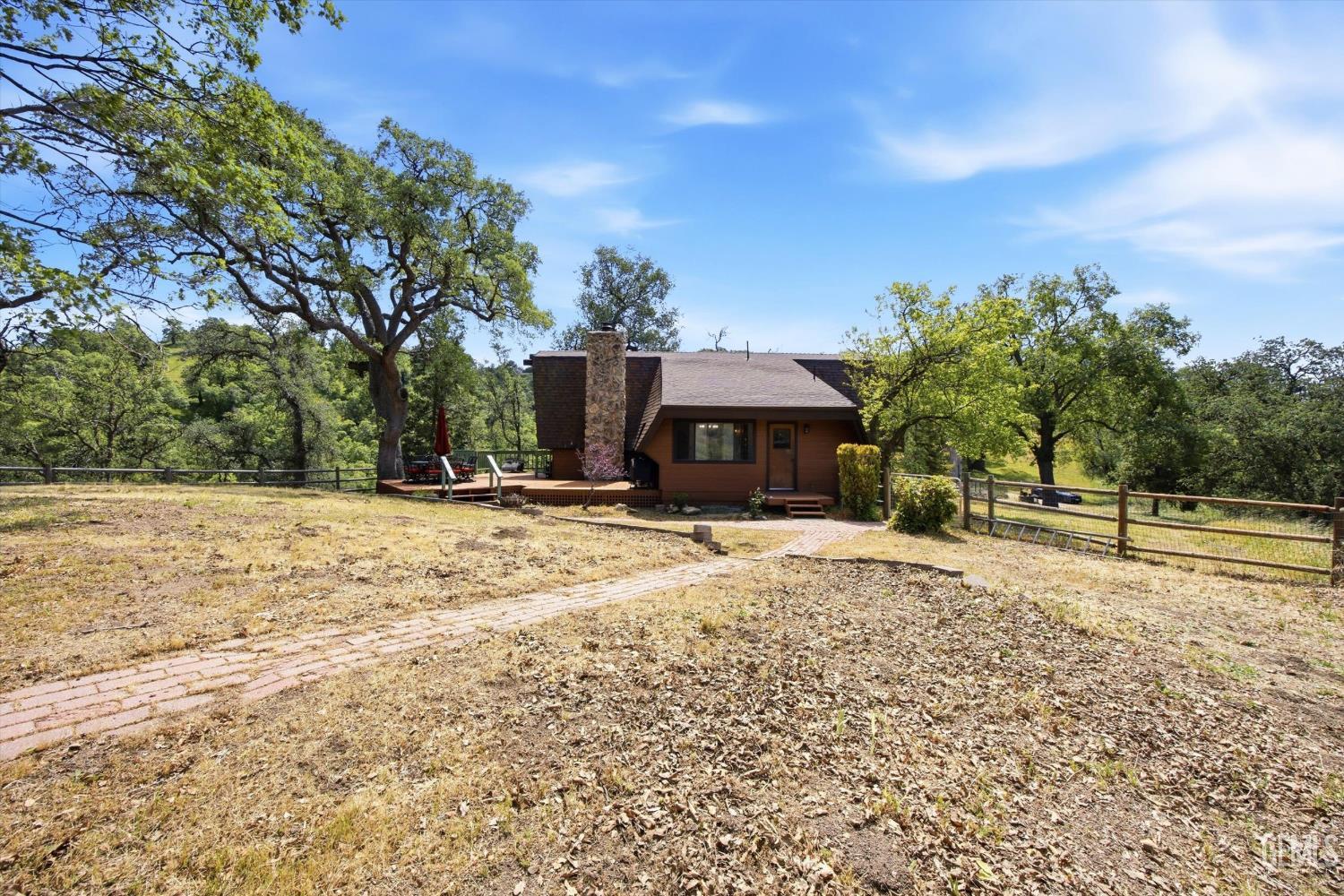 24300 Woodbine Court