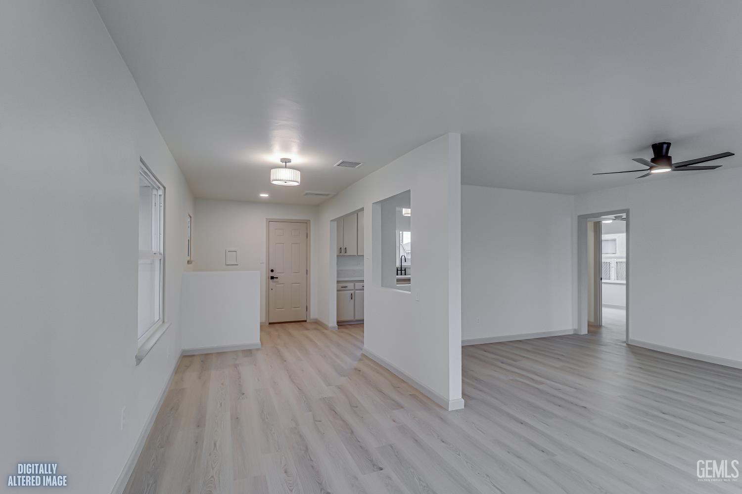 1239 El Tejon Avenue