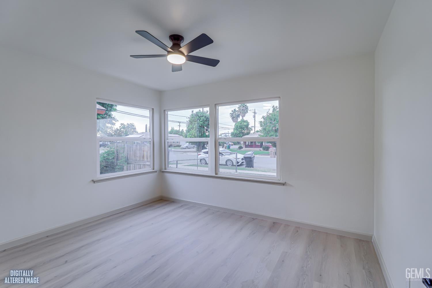 1239 El Tejon Avenue