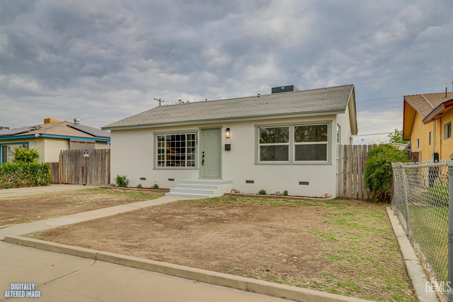 1239 El Tejon Avenue