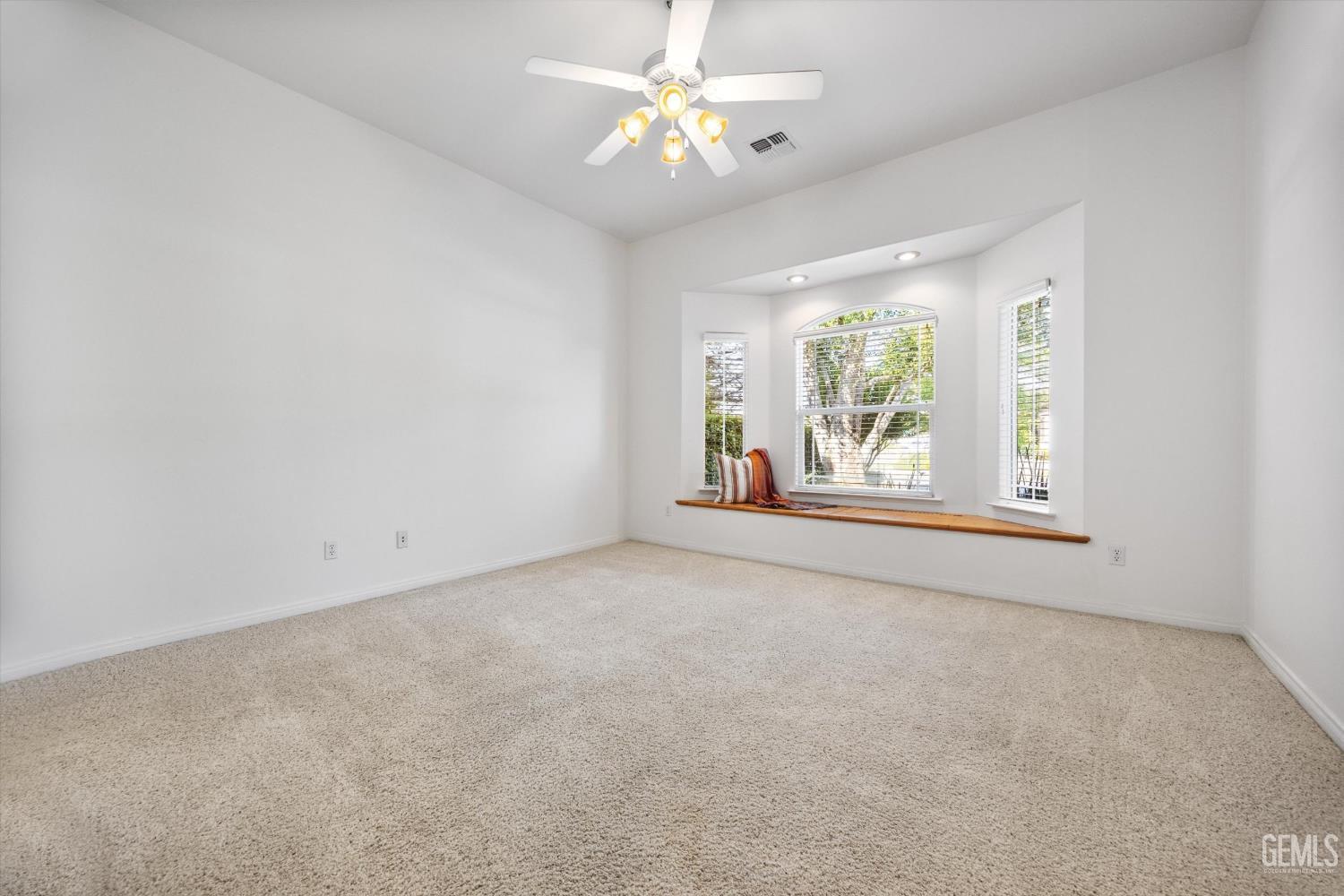 804 Revere Way