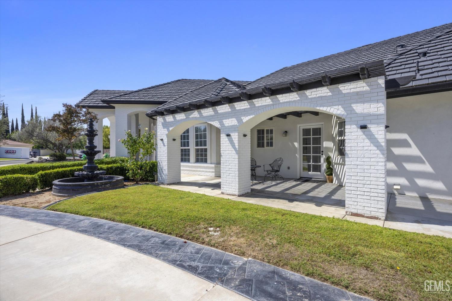 311 Saba Way