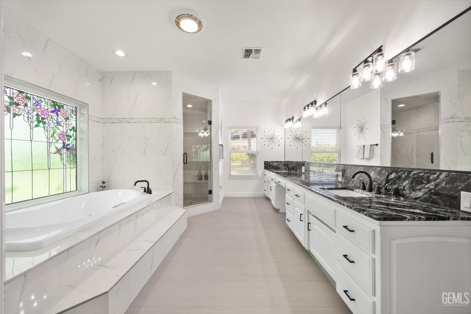 311 Saba Way