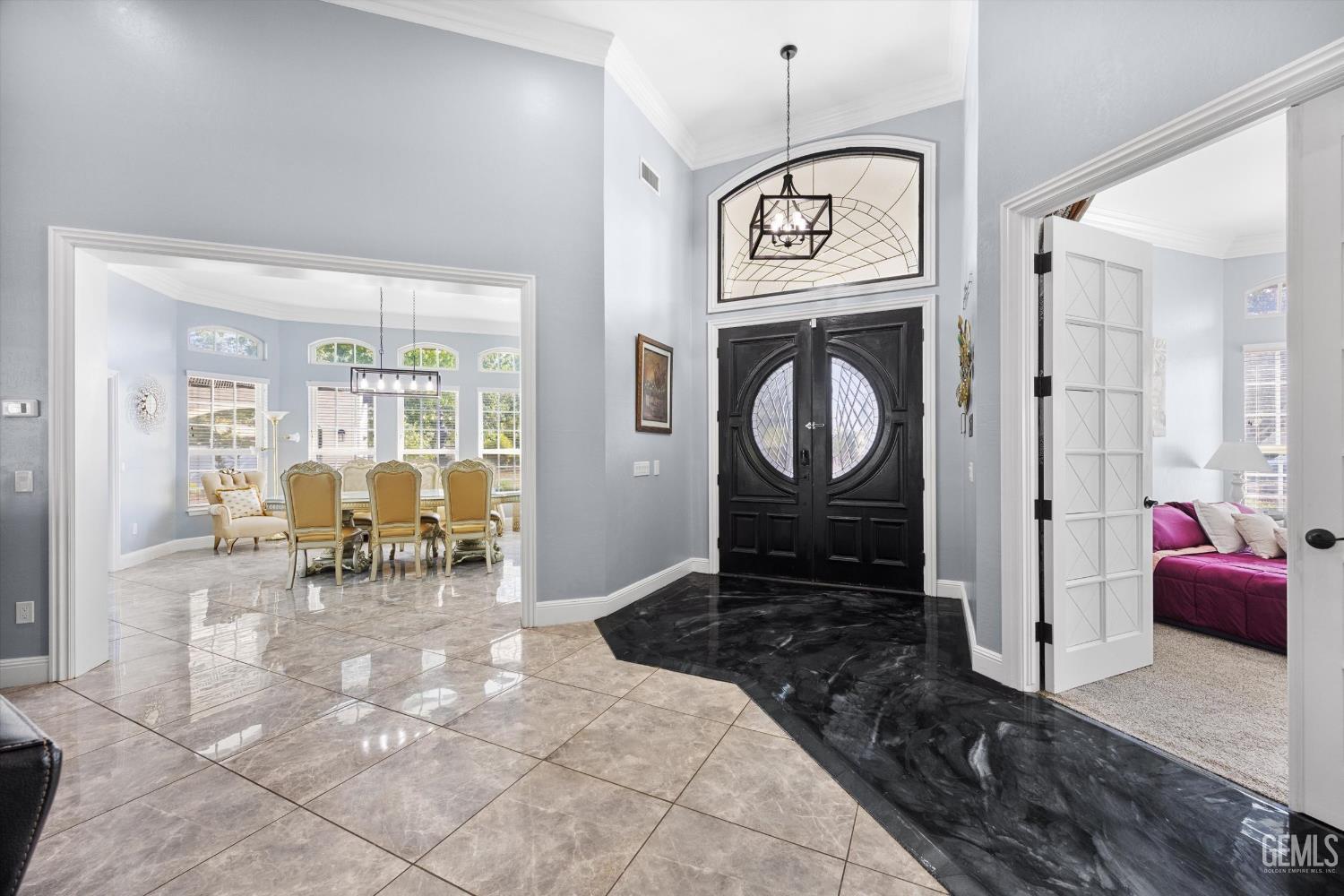 311 Saba Way