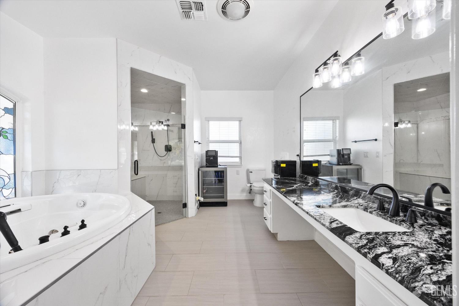 311 Saba Way