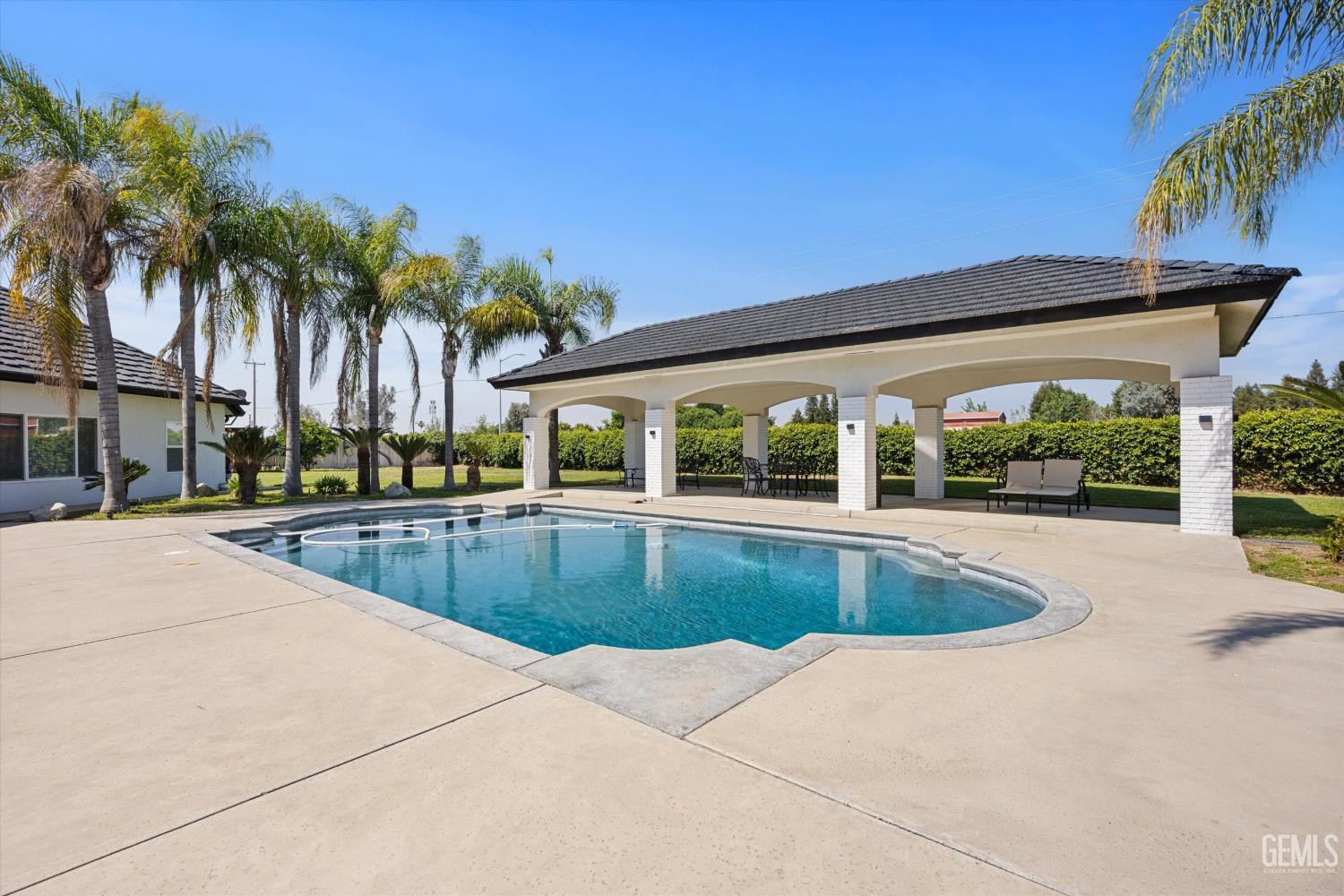 311 Saba Way