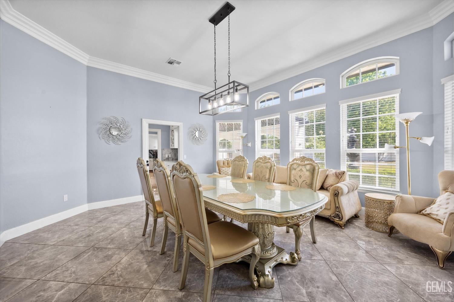 311 Saba Way