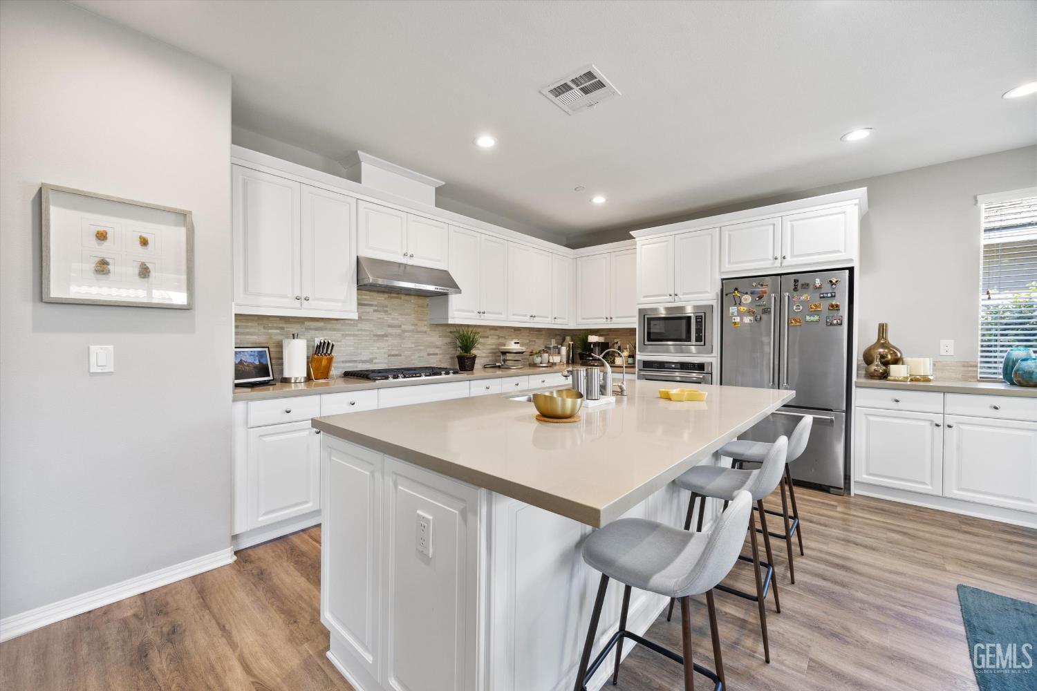11614 Hollybrook Lane