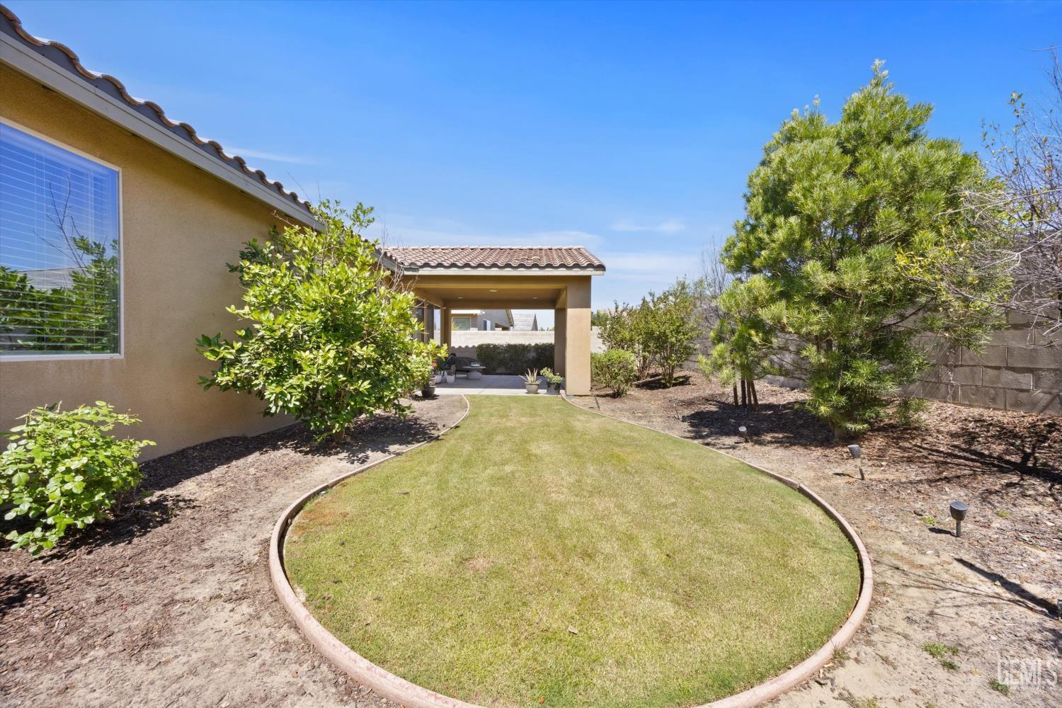 11614 Hollybrook Lane