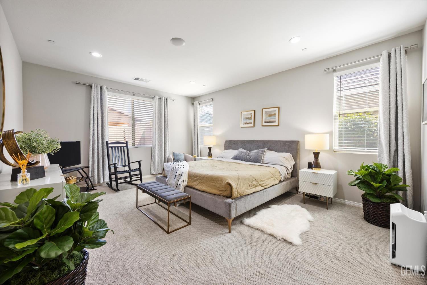 11614 Hollybrook Lane