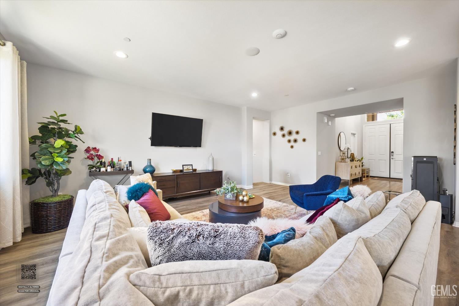 11614 Hollybrook Lane