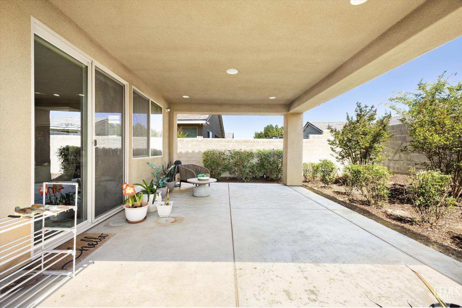 11614 Hollybrook Lane