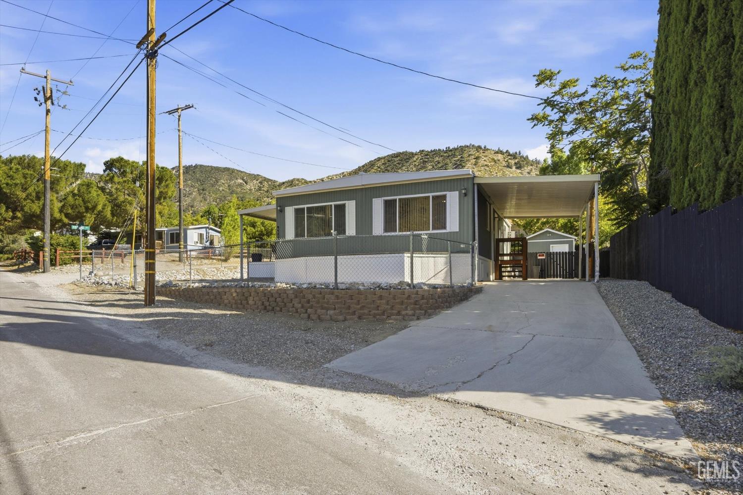 832 Piedmont Way