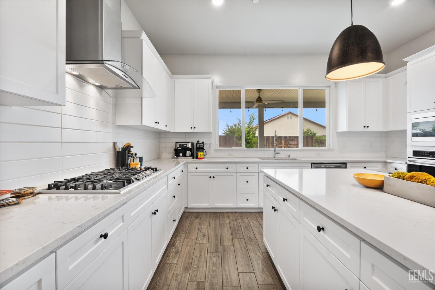 5910 Ocean Jasper Drive