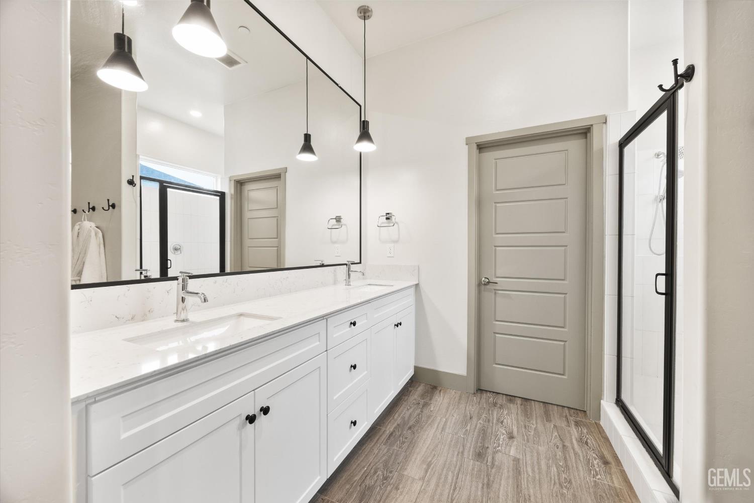 5910 Ocean Jasper Drive